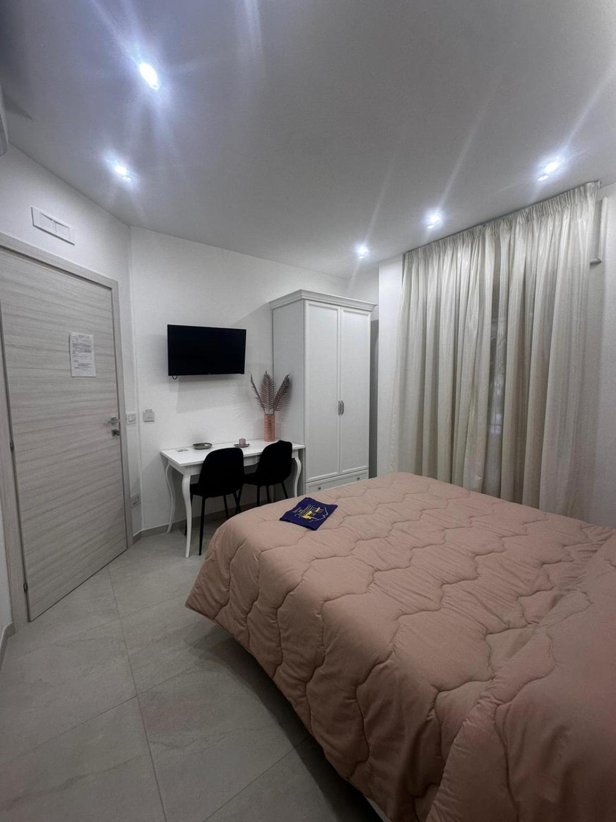 Domus Balcante B&B Помпей Екстериор снимка